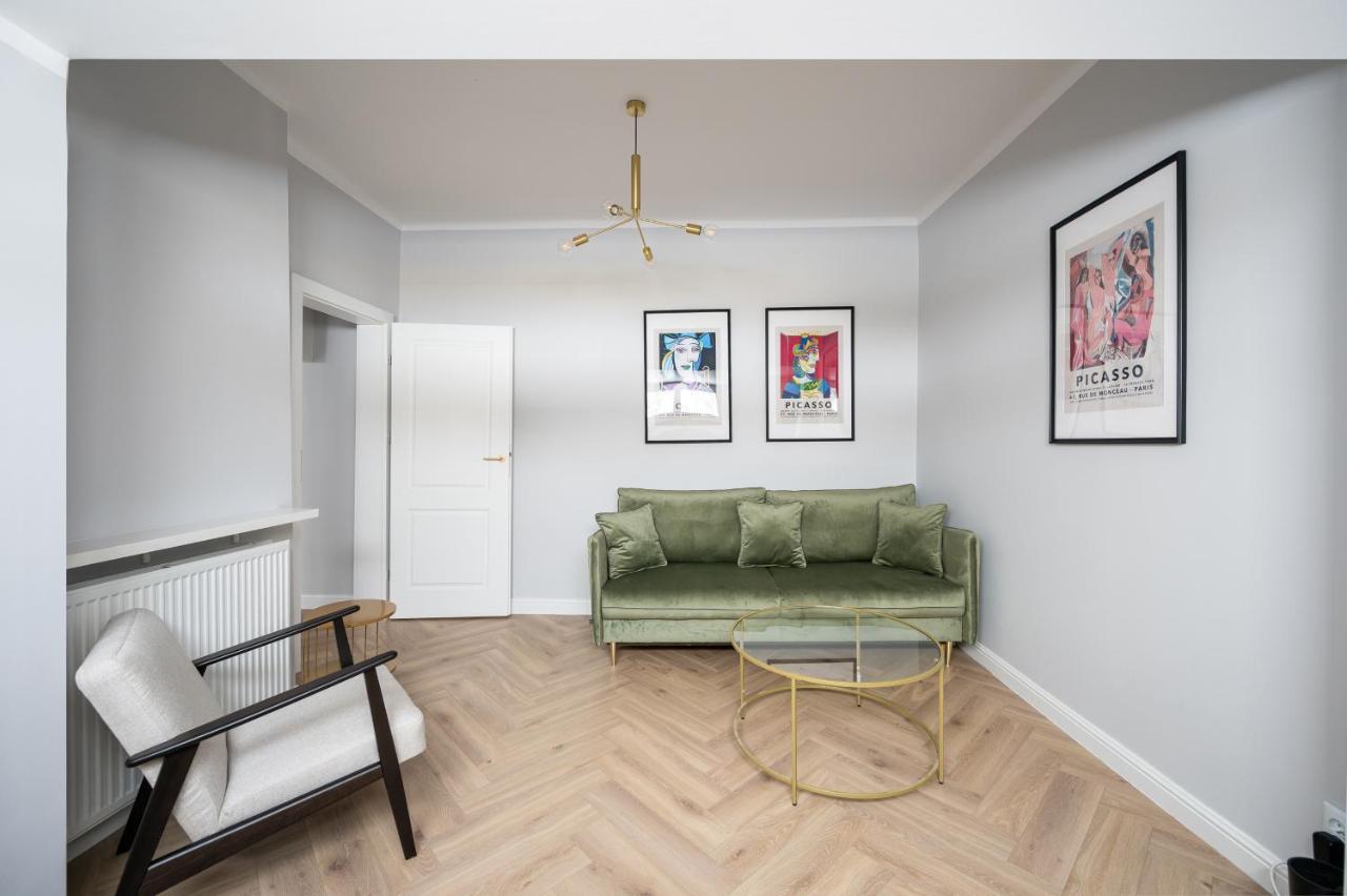 Nowy Swiat 22 Luxury Apartment Warschau Buitenkant foto