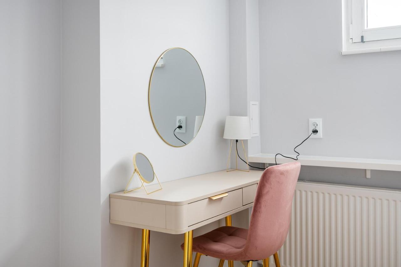 Nowy Swiat 22 Luxury Apartment Warschau Buitenkant foto